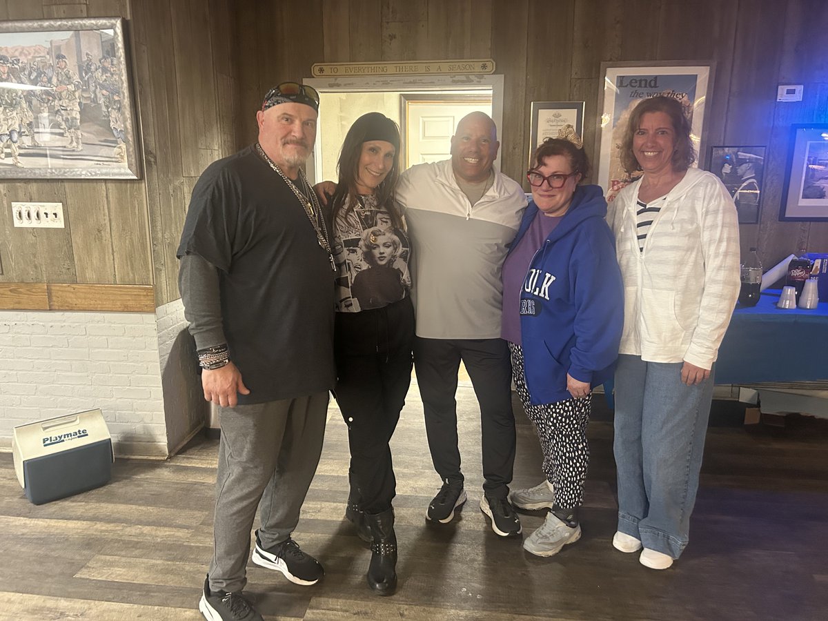 PeterAnthony tweet media