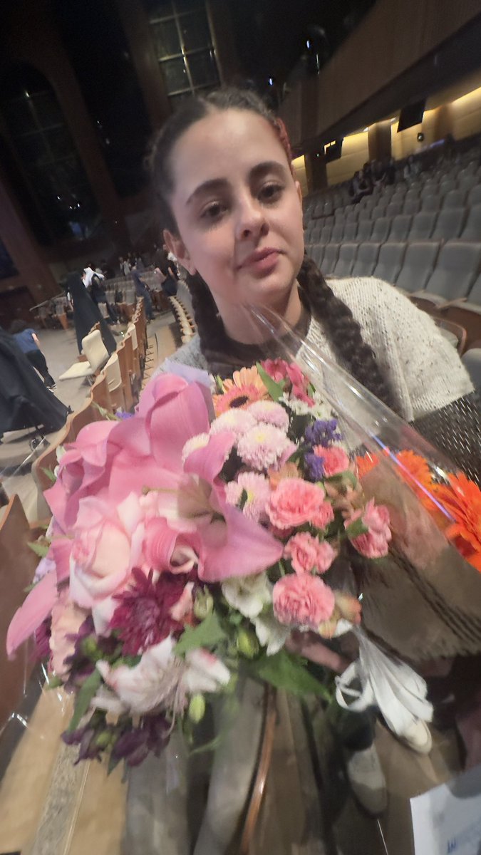 zanettiref's tweet image. maria meleka