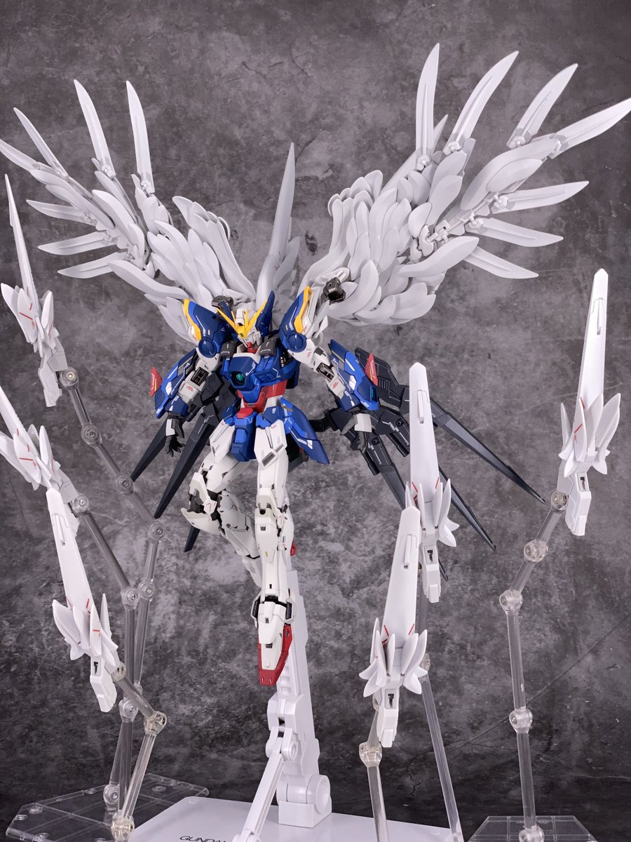 XXXG00YSW's tweet image. 意外とファンネル的な装備がないガンダムW世界
(●&amp;gt;◡&amp;lt;●) プラネイトディフェンサーさん…
#ガンダムW