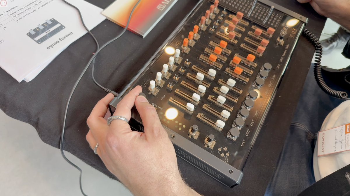 synthanatomy's tweet image. Cyma Forma ALT 2.0: pin-matrix analog soundscape Synthesizer gets new features – first look
synthanatomy.com/2026/04/cyma-f…
#synthesizer #synth #synthesizers #synths #synthanatomy