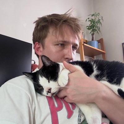 sash tweet media
