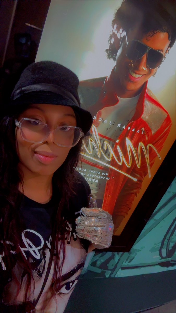 ItsJamieMaliyah's tweet photo. 🎩  ✨  Had to go see #Michael ..i love me some Michael Jackson so of course i was going! ⁩ ✨🎩 https://t.co/gsVKK6Txhc
