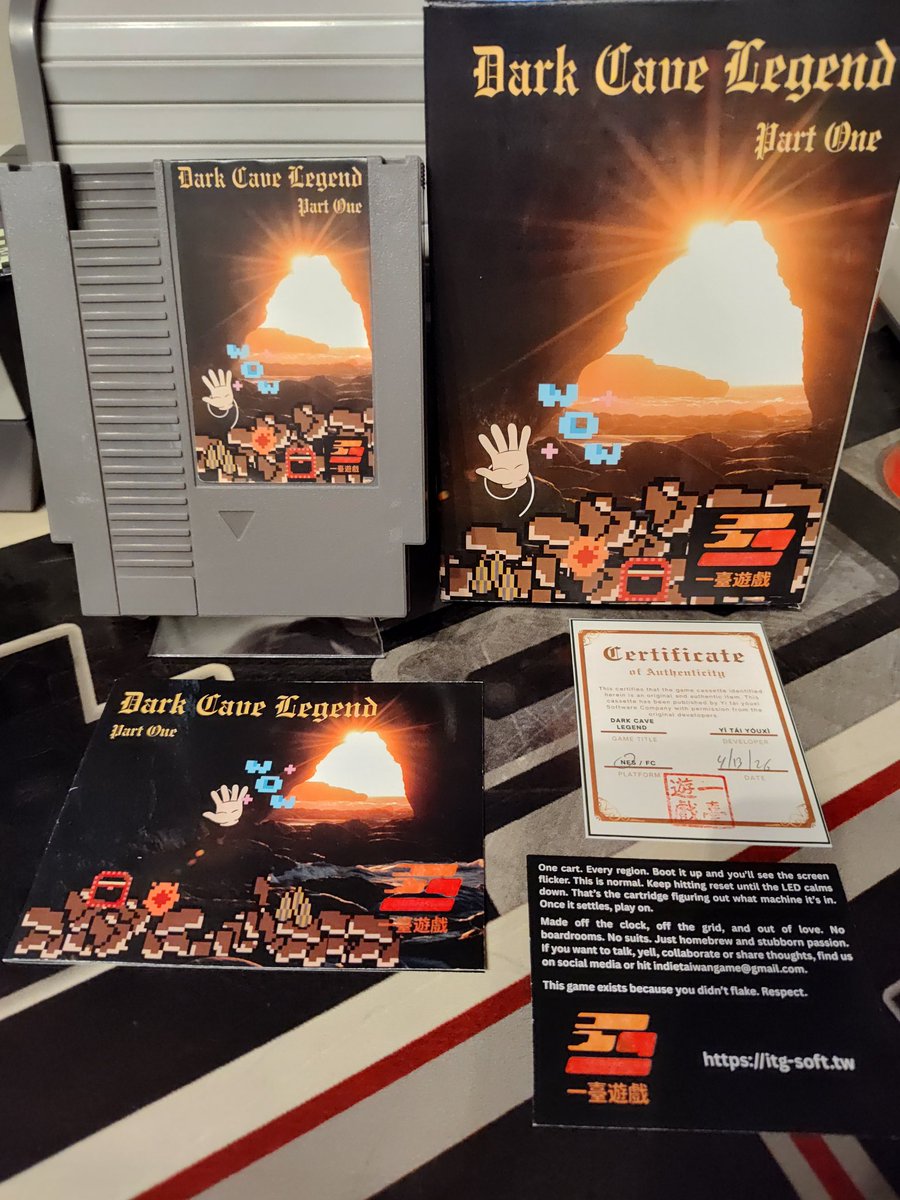 SkoveDog's tweet image. Great week for mail calls! Dark Cave Legend 1 &amp;amp; 2 from @indietaiwangame have arrived! Always love handwritten notes from the developer. #NES #Homebrew