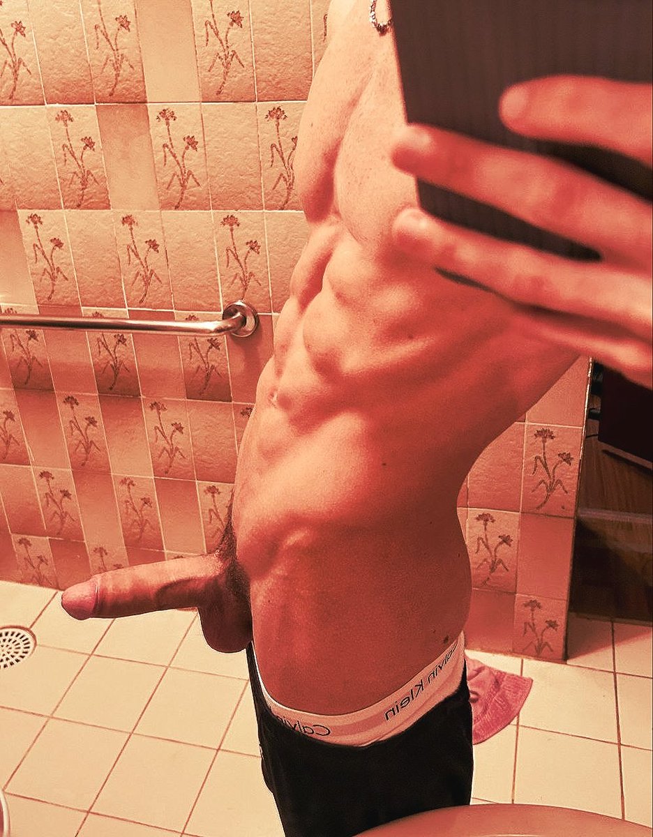 𝘸𝖺𝗹𝗹𝘆 𝘸𝗲𝙨t. tweet media