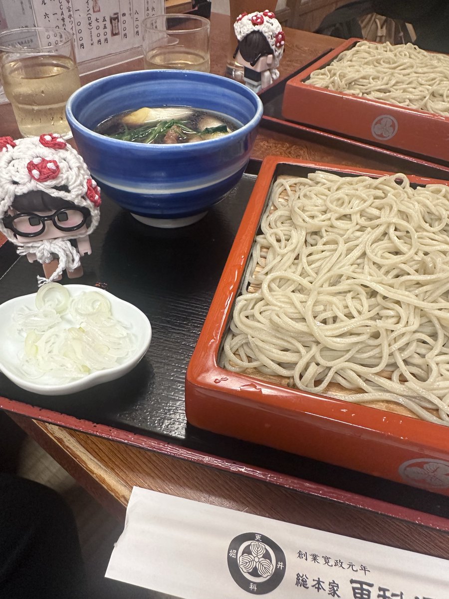 やっと行けた①

ウヌ席は無理かな〜って諦めてたら、お店の方に「座敷希望ですか？」って声かけてもらえて即「はい！」😊

ちょうど空いてたみたいで、まさかのウヌ席に♡
ずーーっと座敷見てたのバレてたのかな？w

📍更科 堀井

 #CHAEUNWOO   #차은우