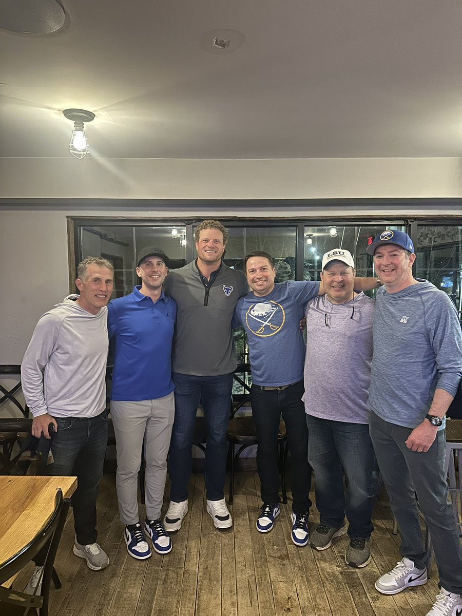 CoachGH3's tweet photo. Great day yesterday hanging with @EWood70 @magnachef @reichjustin and crew - some of Buffalo’s Best ! 🤘🏼 https://t.co/LOAXBGEERg