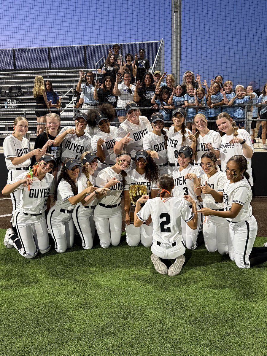 Guyer Softball tweet media
