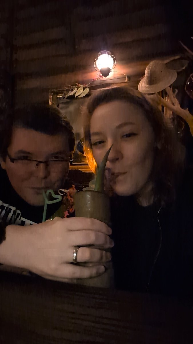 vegatext's tweet photo. stop 4 of our nationwide tiki pilgrimage - @ strong water anaheim! SO delish and amazing service i had a blast c; w/ @perchbird 🧉🍹♥️🥰 https://t.co/bAcf5VaITO
