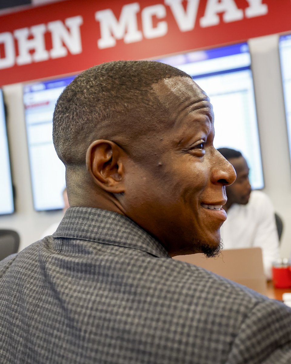 49ers's tweet image. Smile if you added to your defense 😁