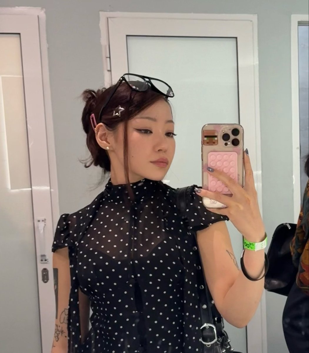 supersilverhaze tweet media