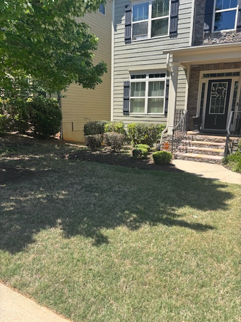 palmettolawn's tweet image. #BeforeAndAfter #Transformation #GreenvilleBusiness #PalmettoLawnAndPest #LawnLife #SpringPrep #SpringOutdoors #PropertyMaintenance #GrowingSeason #LawnCareLife #GreenvilleSmallBusiness #GreenvilleLife #TaylorsSouthCarolina #YardWork #PalmettoPest #SpringFertilization #HomeOwn...