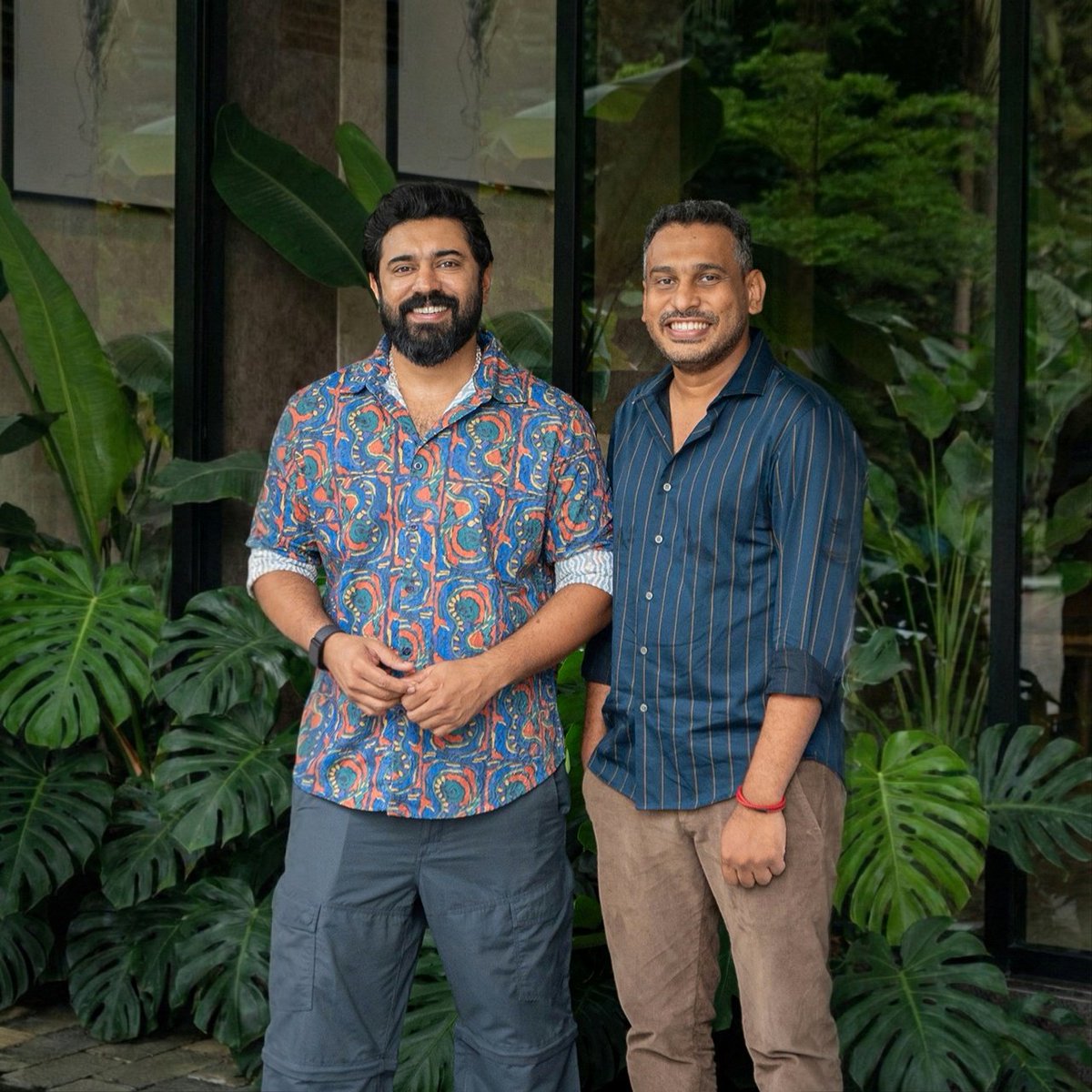 Sobhith_Here's tweet photo. 100 Days Shoot Done.. 💥

Mollywood Biggest Rom-com entertainer On The Way ❤️

#BethlehemKudumbaUnit #Nivinpauly https://t.co/IbEBHnkDYB