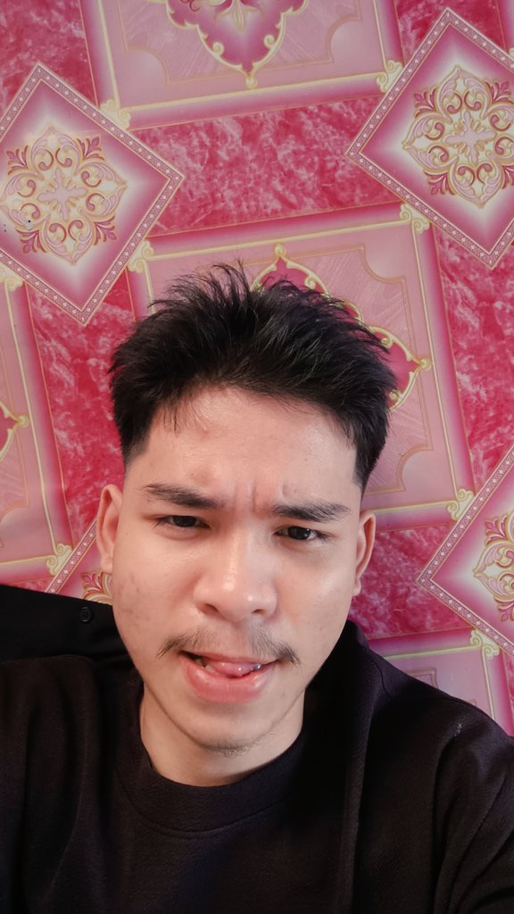 Saw Wal Thar tweet media