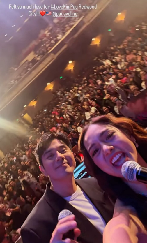 nakkaproud🥹 imagine lahat ng tao na nanonood jan ay dahil lang sainyo. grabe yung love at support na natatanggap nyo kase grabe din kayo magmahal sa fans as in sobra. thank you Kim Chiu and Paulo Avelino❤️

REDWOOD WELCOMES KIMPAU
#LoveKimPauWorldTour 
#LoveKimPauRedwood