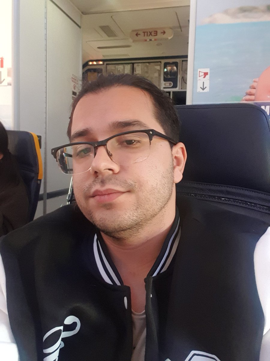 Oracle_Javier tweet picture