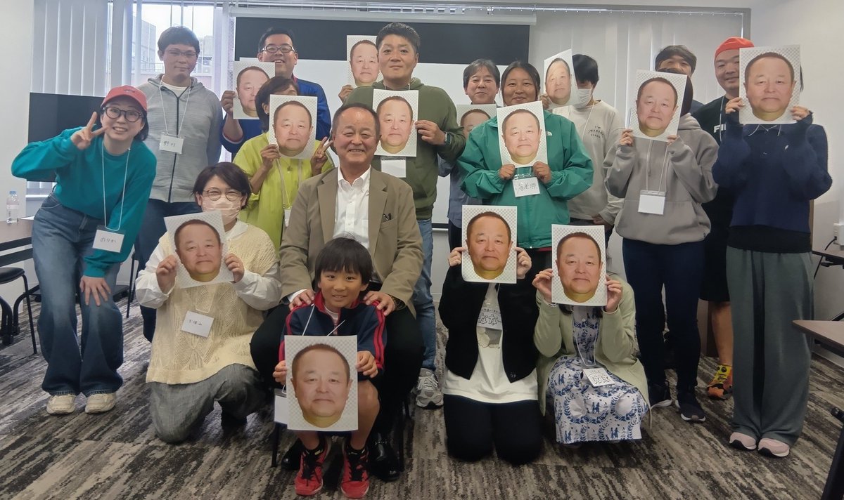 tamu2272's tweet photo. 今日は最高の1日でした。初めての「田村藤夫と話そう会」、無事終了いたしました。ご参加いただいたみなさま、ありがとうございました。

みなさんのサポートで、素晴らしい時間を過ごすことができ、今後の取材へのヒントもいただきました。

#見てきて藤夫 https://t.co/6VUwbbeLgG