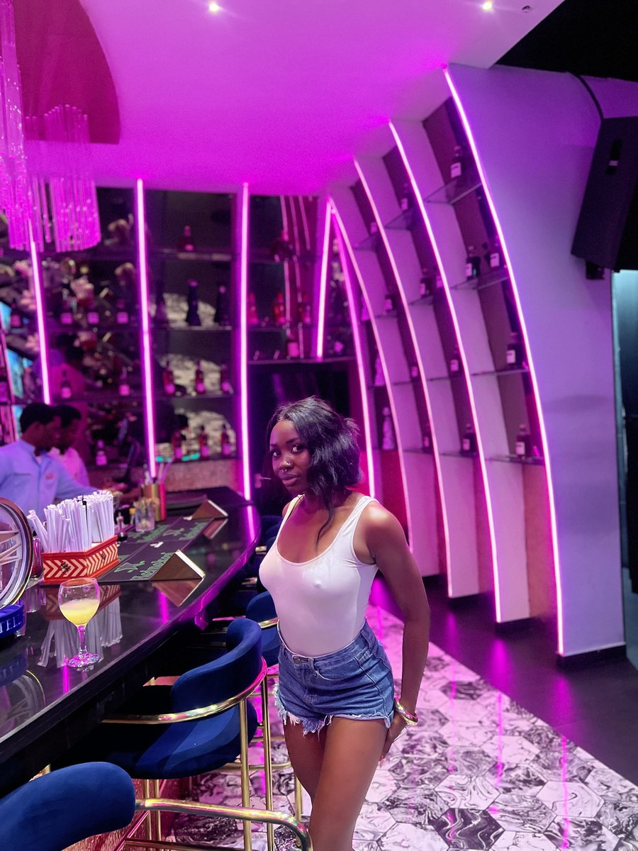 Gray Afrikana tweet media