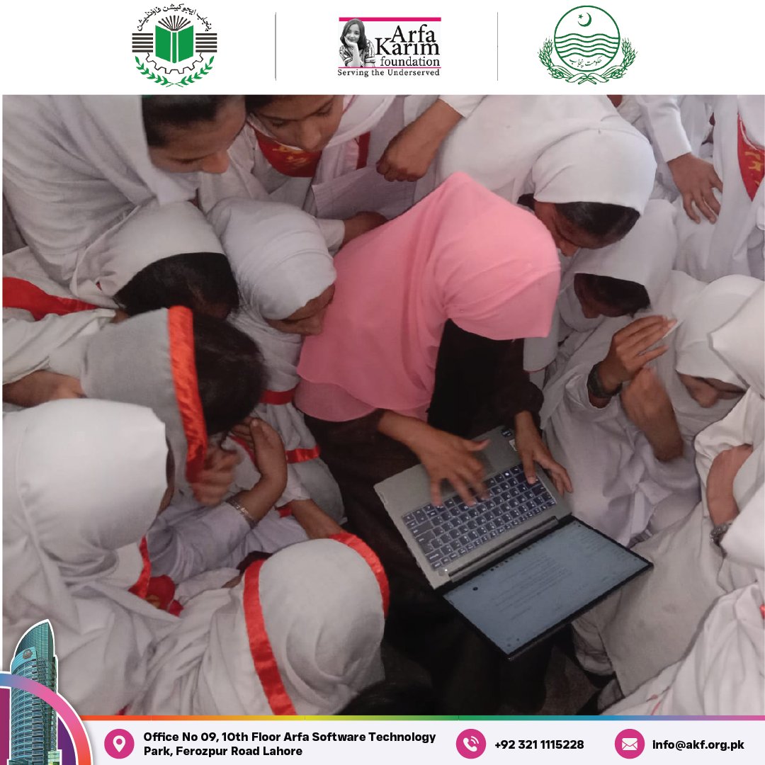 Arfakarim_fdn's tweet image. Digital Literacy Program | Powered by Arfa Karim Foundation
Digital Literacy Program at Ages Grammar Girls High School 💻✨

Empowering students with Canva, ChatGPT &amp;amp; digital skills to build a smarter future.
#DigitalLiteracy #GirlsEducation #FutureLeaders