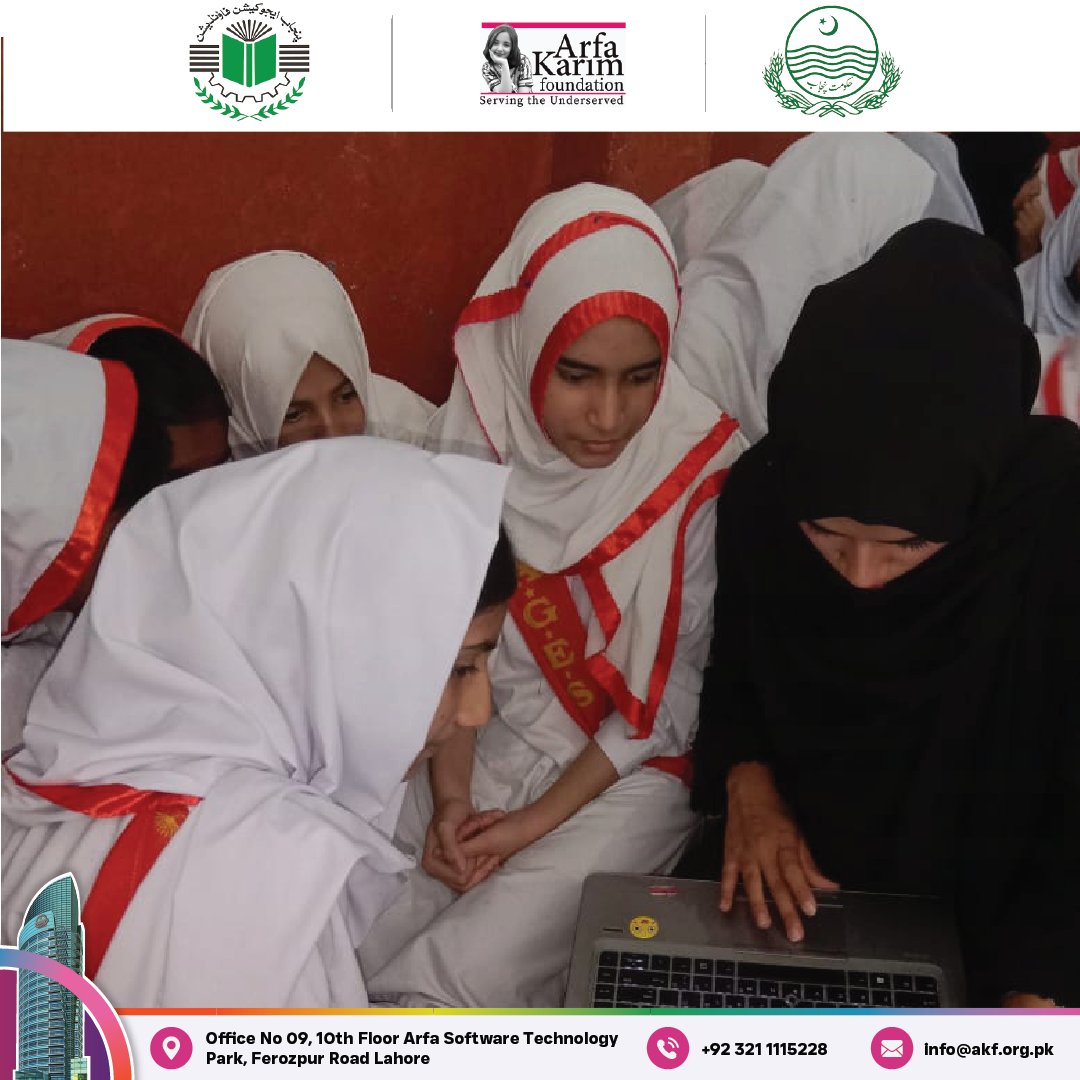 Arfakarim_fdn's tweet image. Digital Literacy Program | Powered by Arfa Karim Foundation
Digital Literacy Program at Ages Grammar Girls High School 💻✨

Empowering students with Canva, ChatGPT &amp;amp; digital skills to build a smarter future.
#DigitalLiteracy #GirlsEducation #FutureLeaders