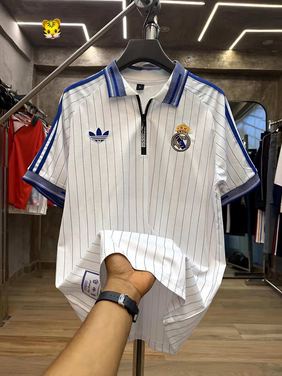 Christianah Of Tianah_brand👟👚👖👞 tweet media