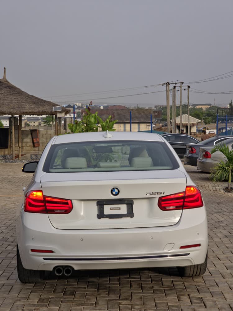 Johnko Motors tweet media