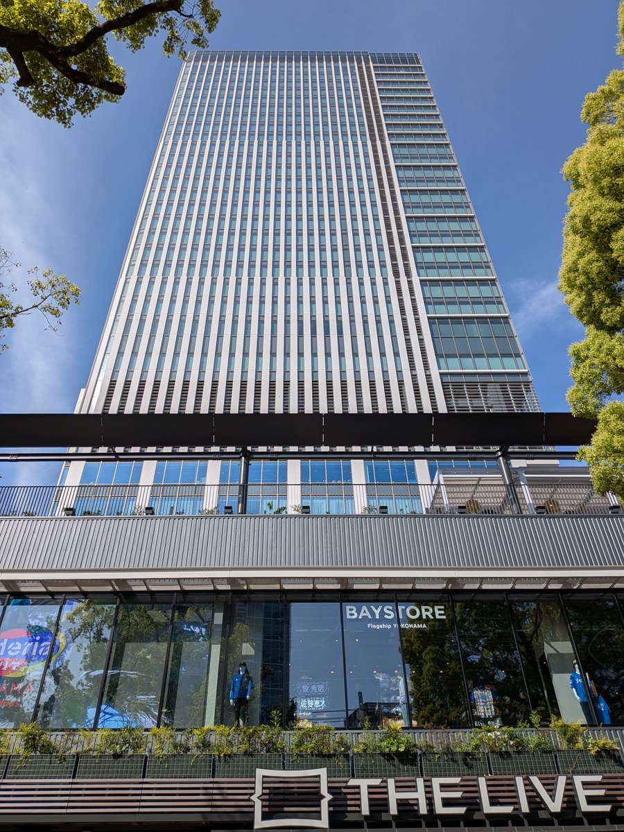 てぃ茶 tweet media