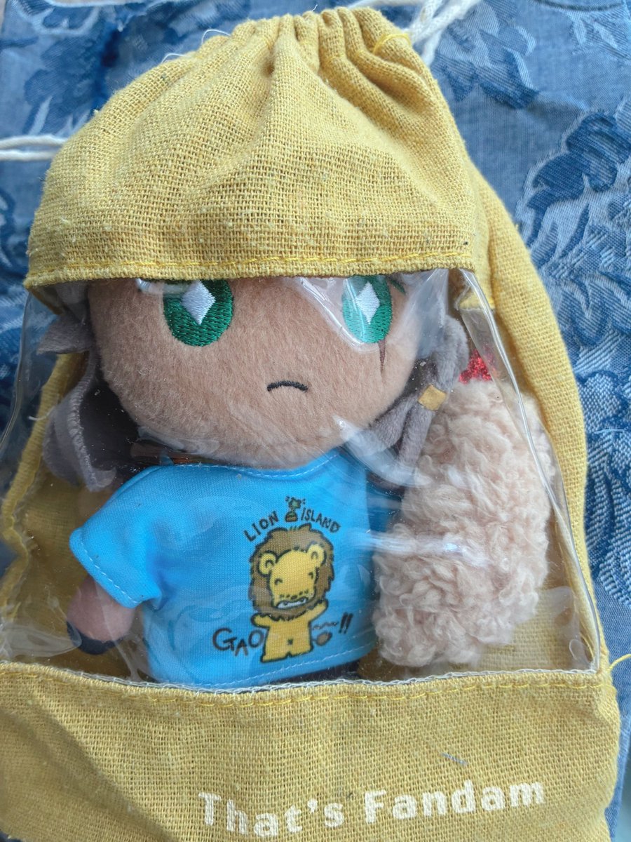 ジャイアント🦁さん（制服）初めてのお出かけ。既に愛おしい🤣