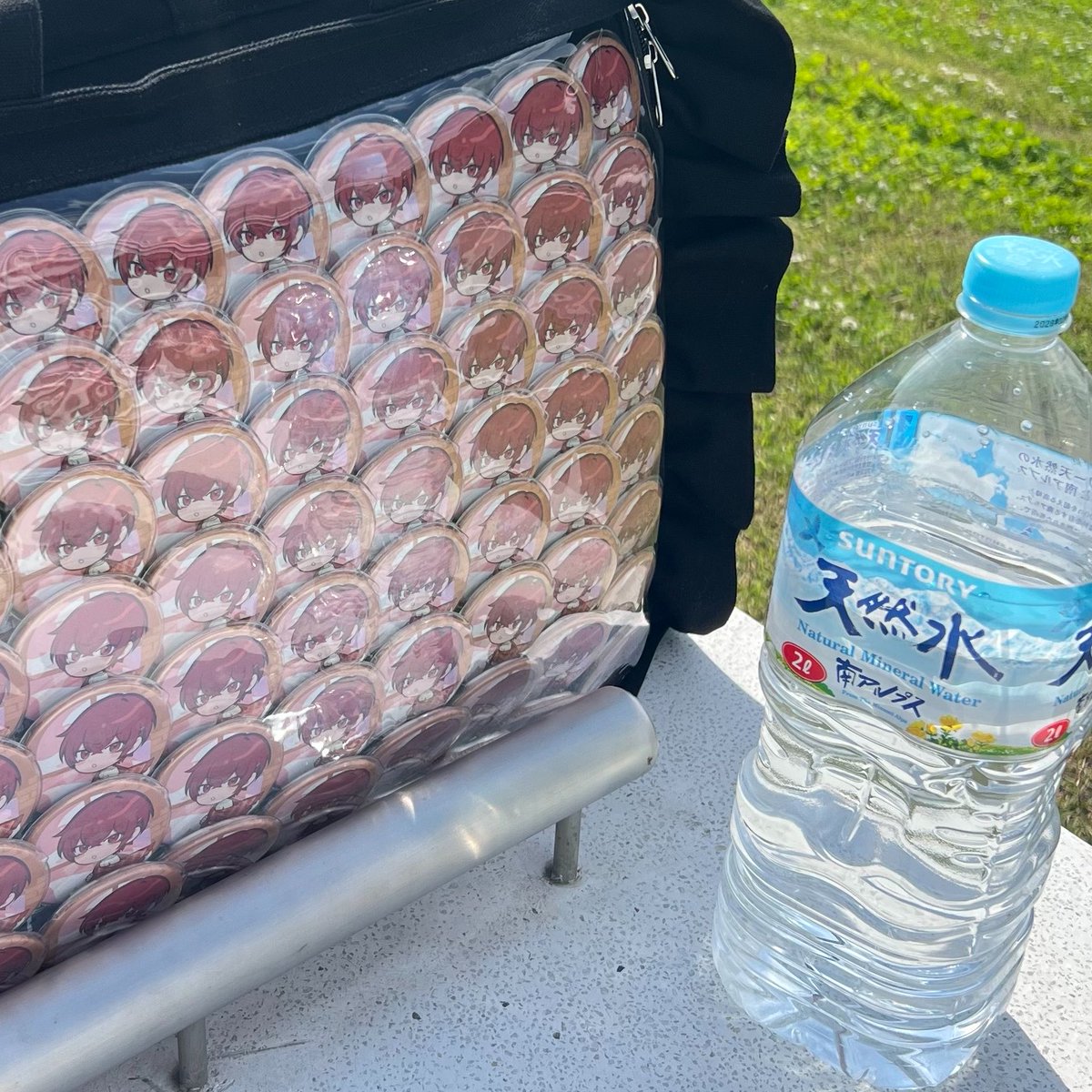 low_kgy's tweet photo. 水バカ飲むから2L買った
会場でこれ飲んでても引かないでください() https://t.co/SAdLTKhSxd