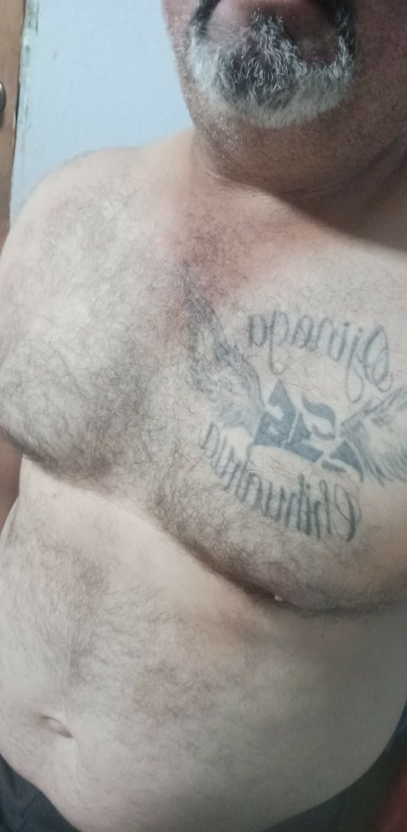 JuanTamez5b's tweet photo. Que guapo macho y buena verga https://t.co/gEfK76NyVh