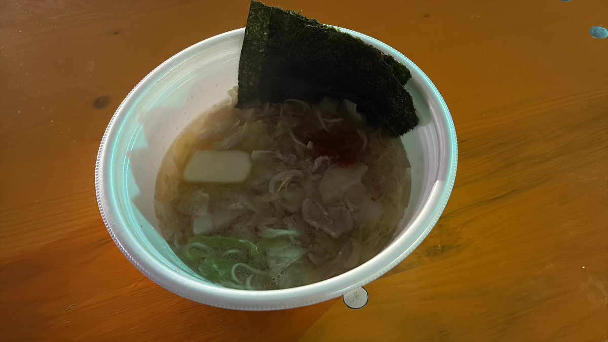 ぽよ〜ん tweet media