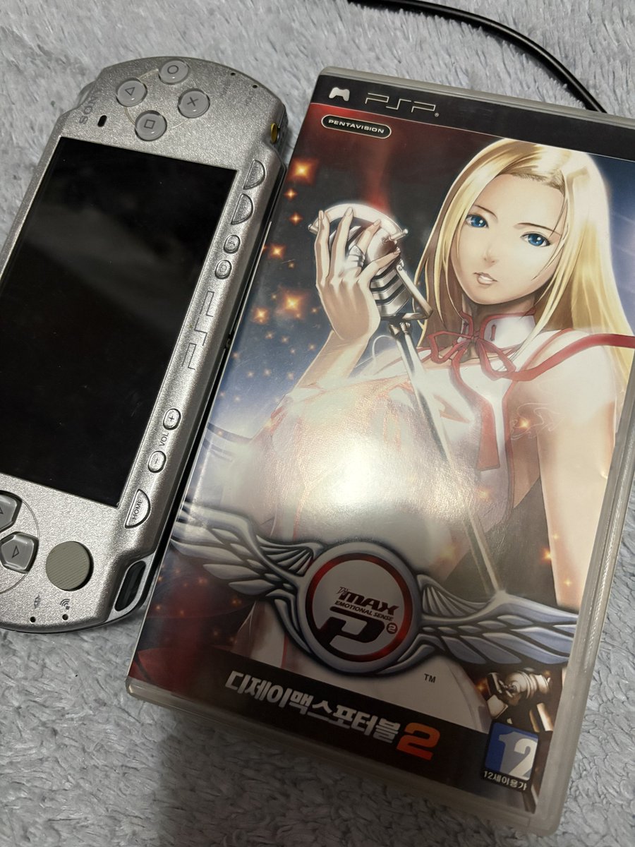 horiken@宅コス tweet media