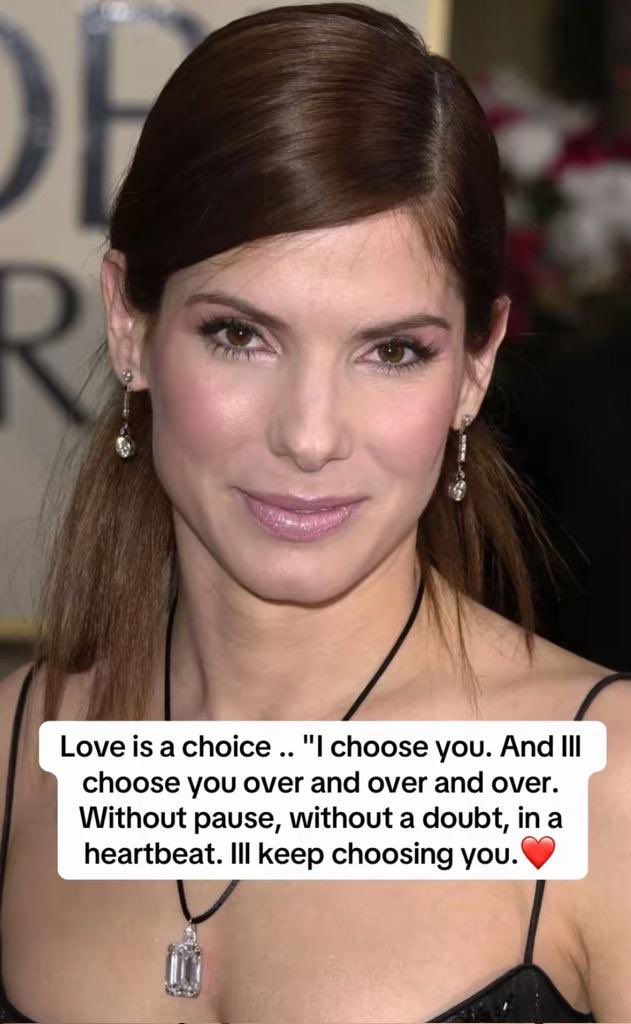 Sandra Bullock tweet media