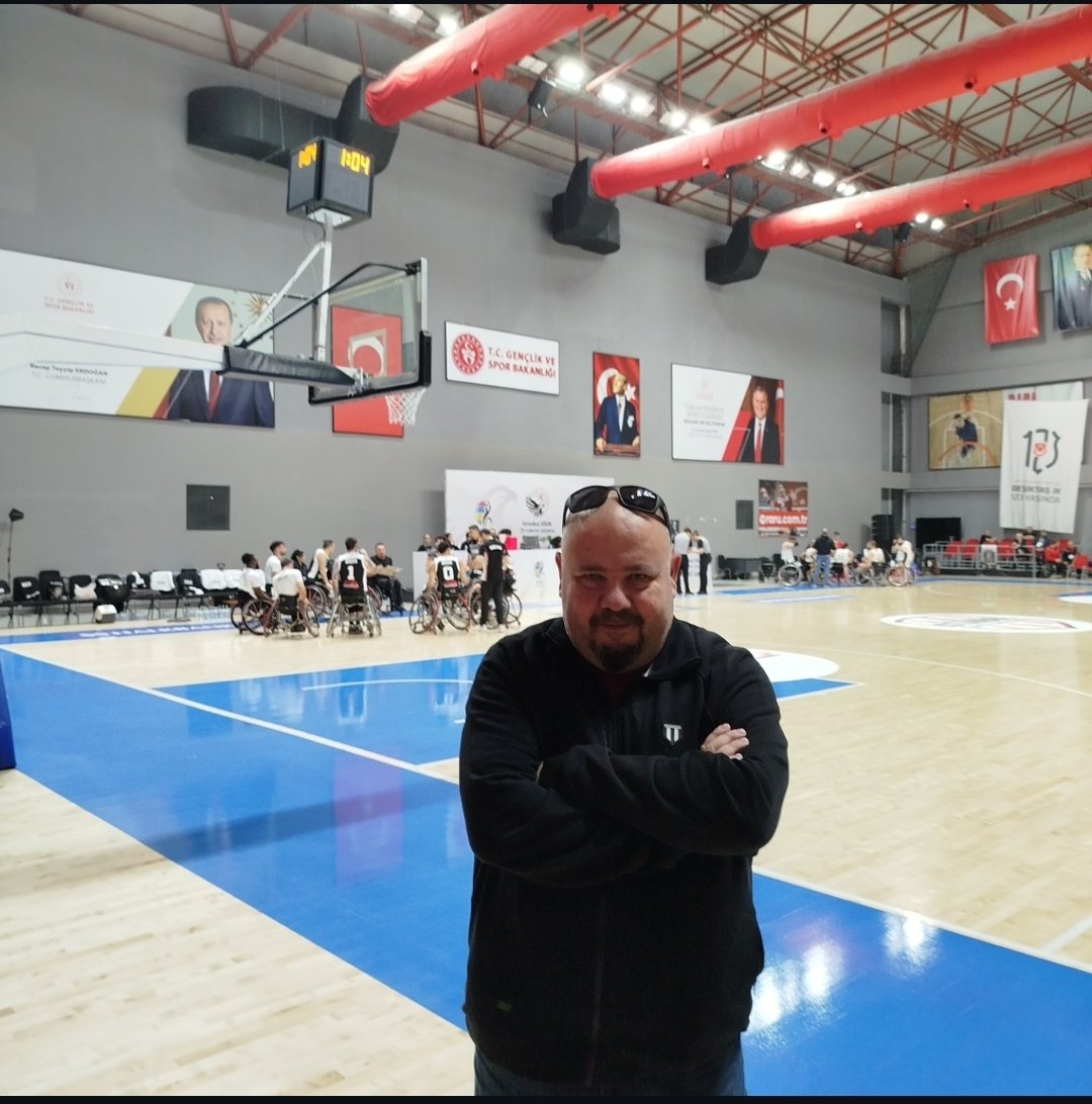 Barış Uzel tweet media