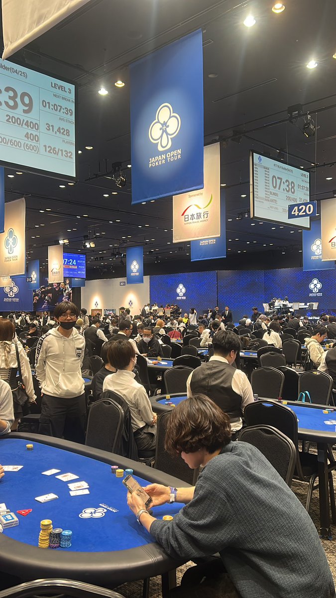 Luke_poker_oki's tweet photo. 初JOPT Grand Final❗️
今はmini main出ております。
（しれっとサイド即飛び。🤣）
とりあえず通過目指す🔥

#JOPT https://t.co/GqHUceEfPM