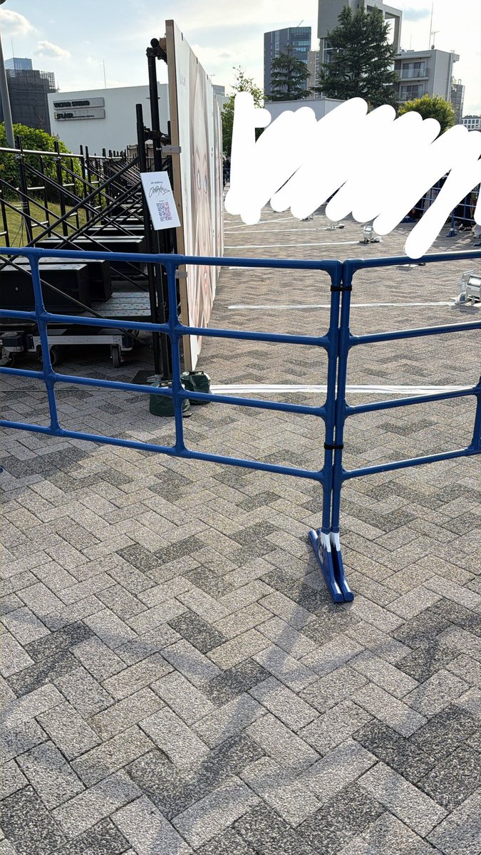  ︎︎ tweet media