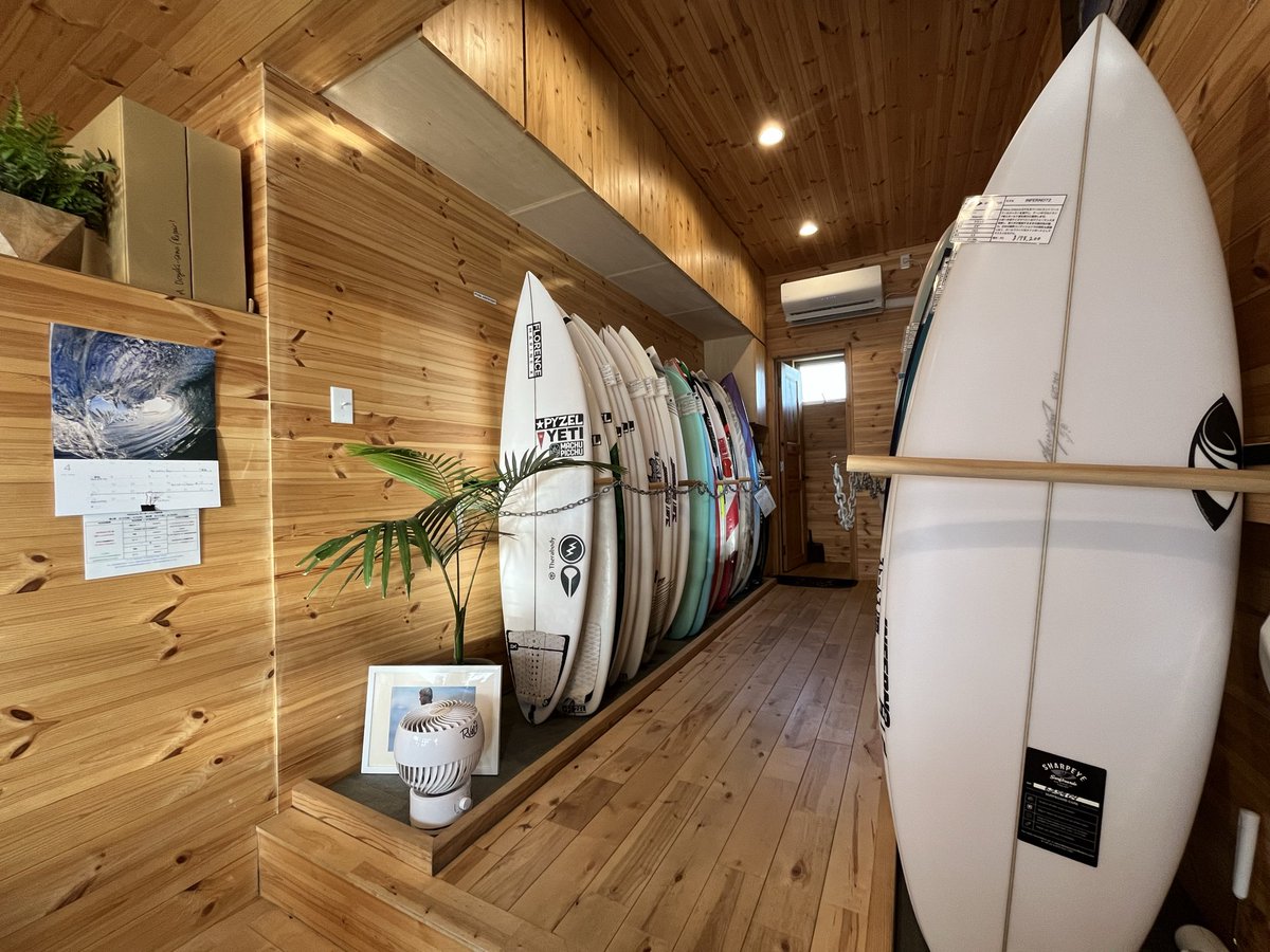 RiverVillage_S's tweet image. 本日16時CLOSE
明日4/26(日)8時OPEN
ご来店お待ちしてます！

#rivervillage
#kugenumakaigan
#surfing