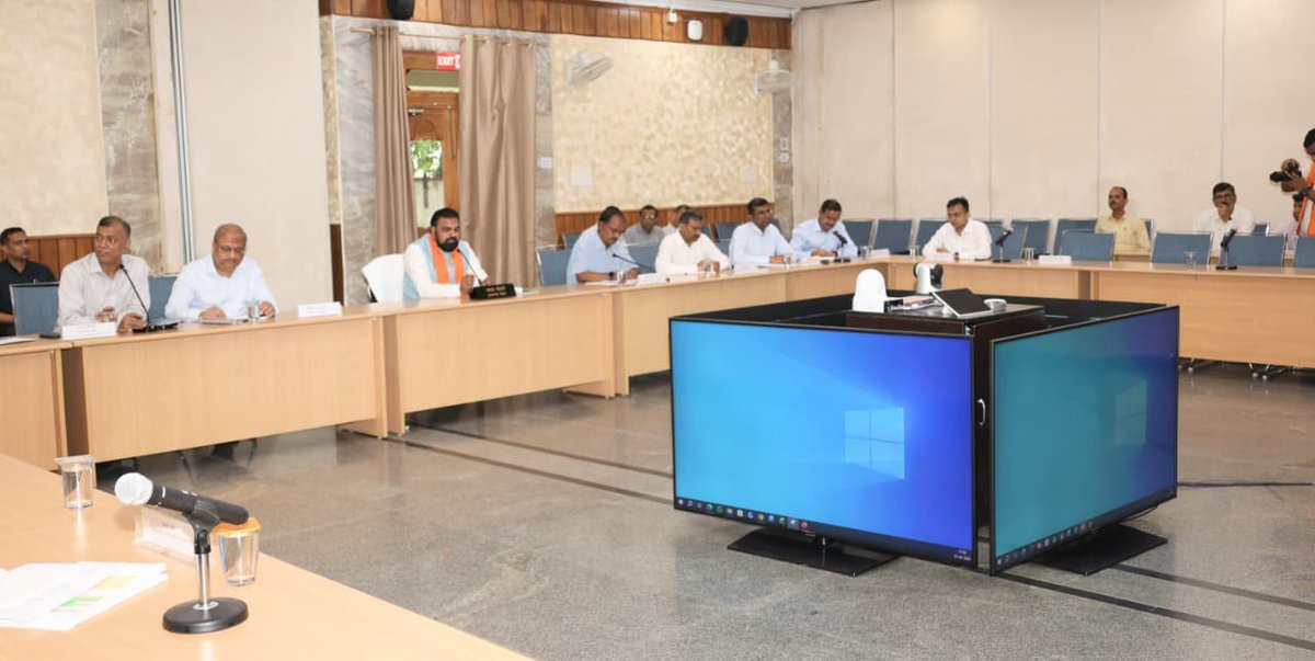 prabhatkhabar's tweet image. पटना:  मुख्यमंत्री सचिवालय में ईको टूरिज्म से संबंधित एक समीक्षात्मक बैठक आयोजित.  

#Bihar #Patna #EcoTourism #Meeting #prabhatkhabar @samrat4bjp @BJP4India