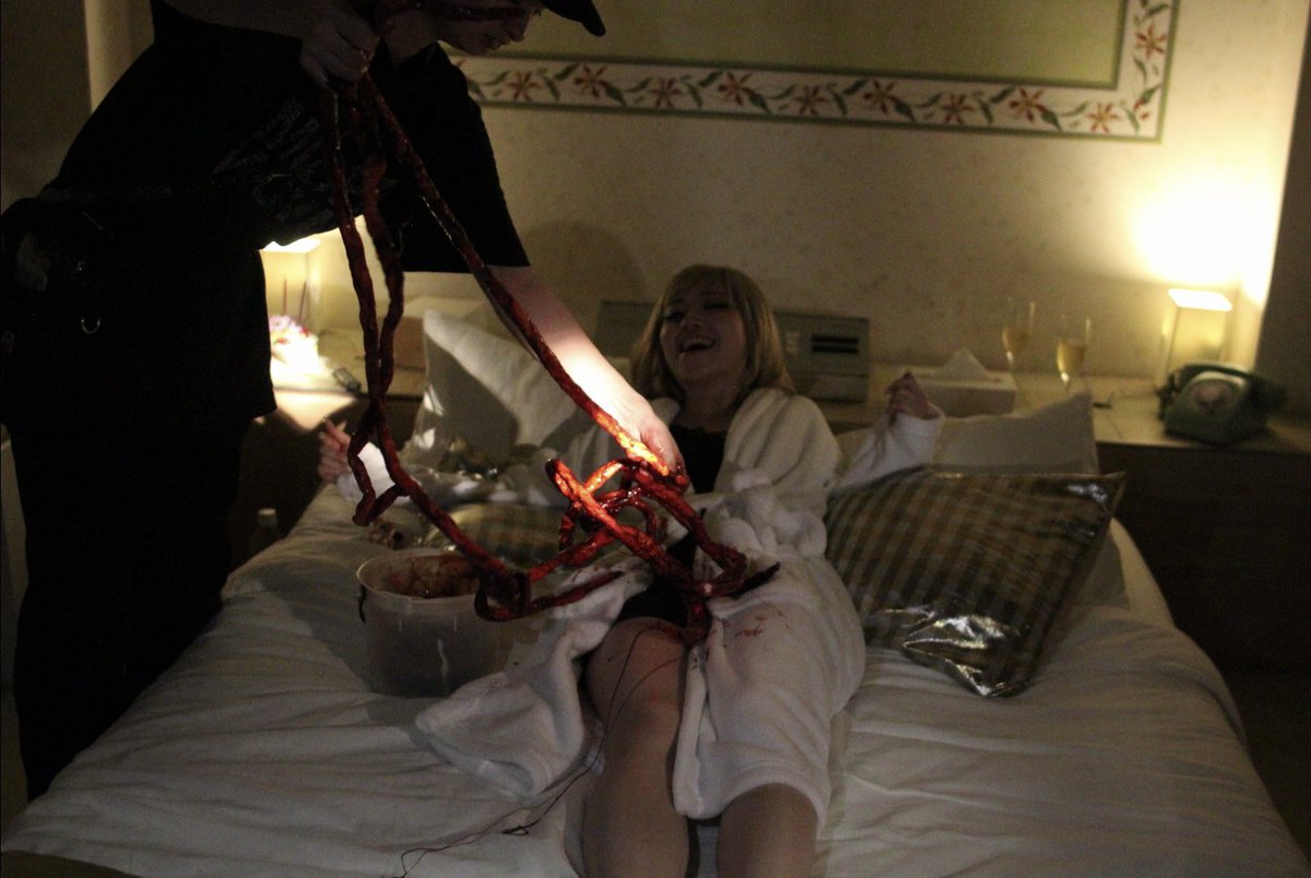 GuySFragments's tweet photo. 『ドキュメント！未解決ラブホ殺人事件』
のオフショット〜
24時間、廃ラブホで撮影するのが大変だったけどめっちゃ楽しかった！
いつか続編も作りたいなー

配信は既にされているけど、特典映像を沢山あるblu-rayもあるね！

https://t.co/6TPdlnPPga https://t.co/kdn260uvuQ