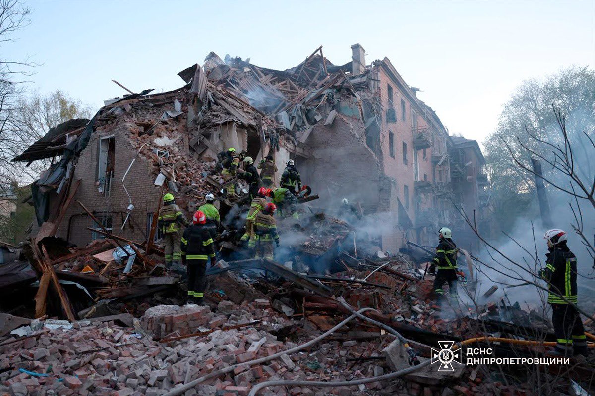 andrii_sybiha's tweet photo. Russia has launched yet another massive missile and drone attack against Ukraine this night, using at least 650 drones and missiles and deliberately targeting civilians. 

As a result of this attack across Ukraine, at least four people were killed and more than thirty injured. This is not warfare – it is calculated campaign of terror against our people.

Russia’s leadership must be held fully accountable for these war crimes. There is nothing accidental about these strikes – they are ordered, planned, and executed with full awareness of their civilian toll. Those responsible will be brought to justice.

Key EU decisions have now been unblocked. And they must be implemented immediately and in full. Any delay only serves Moscow’s interests. The only adequate response to Russian terror is maximum pressure, strengthened sanctions, and expanded support for Ukraine to stop this aggression and restore security in Europe.