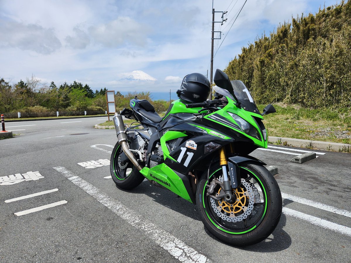 panda_fps's tweet photo. たまにはツーリングね https://t.co/0qHD9vrMmB