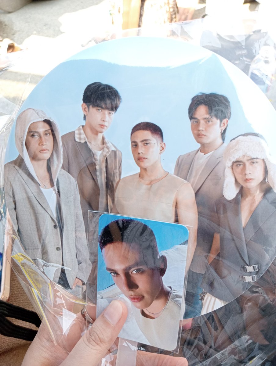 ୧⍤⃝🍓I'dwannabenexttoyou tweet media