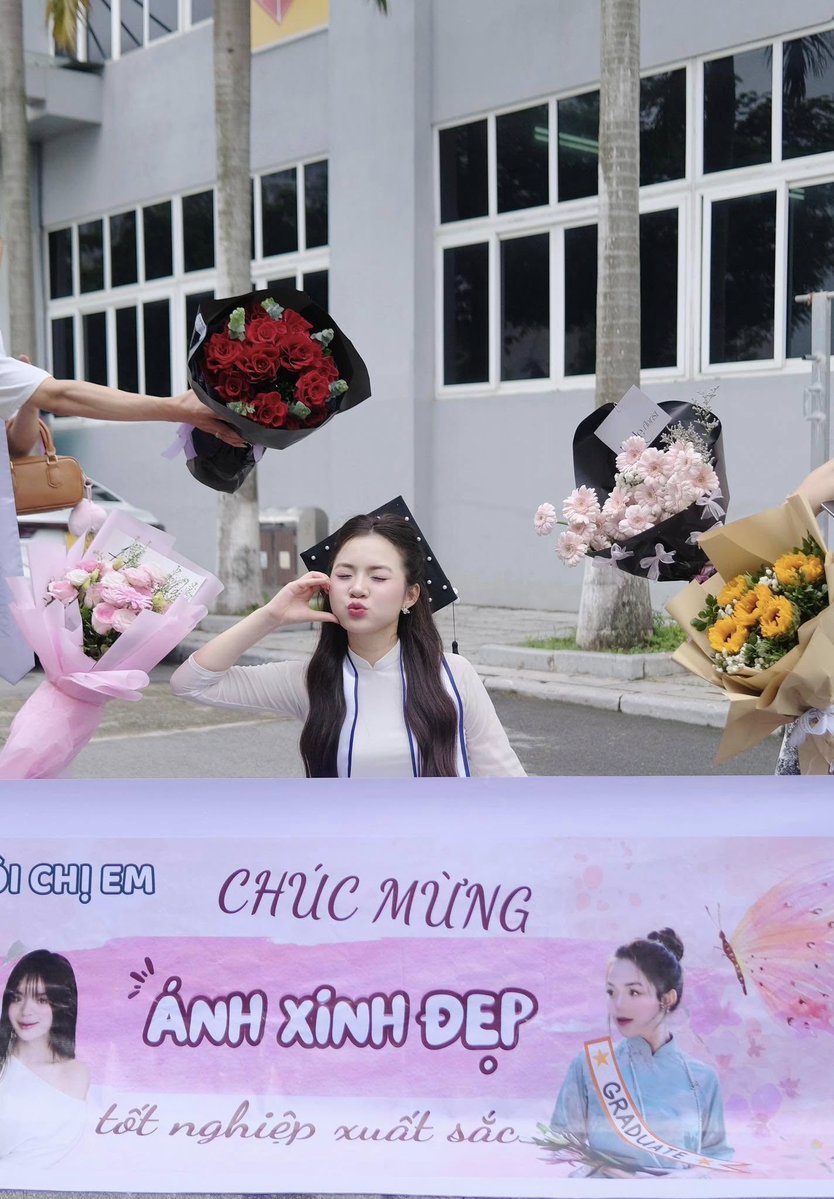 Jenni Nguyen tweet media