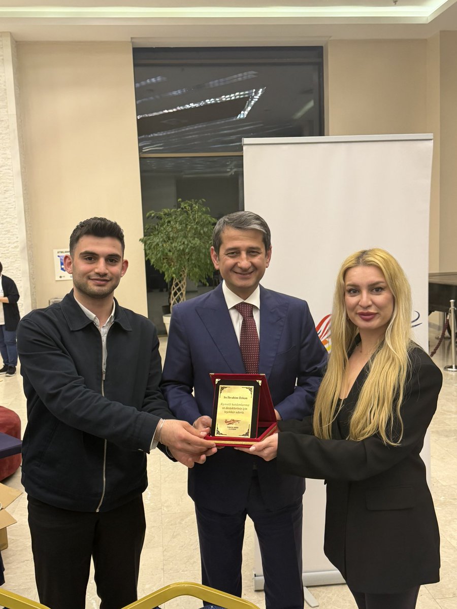 Türkiye Senin Platformu tweet media