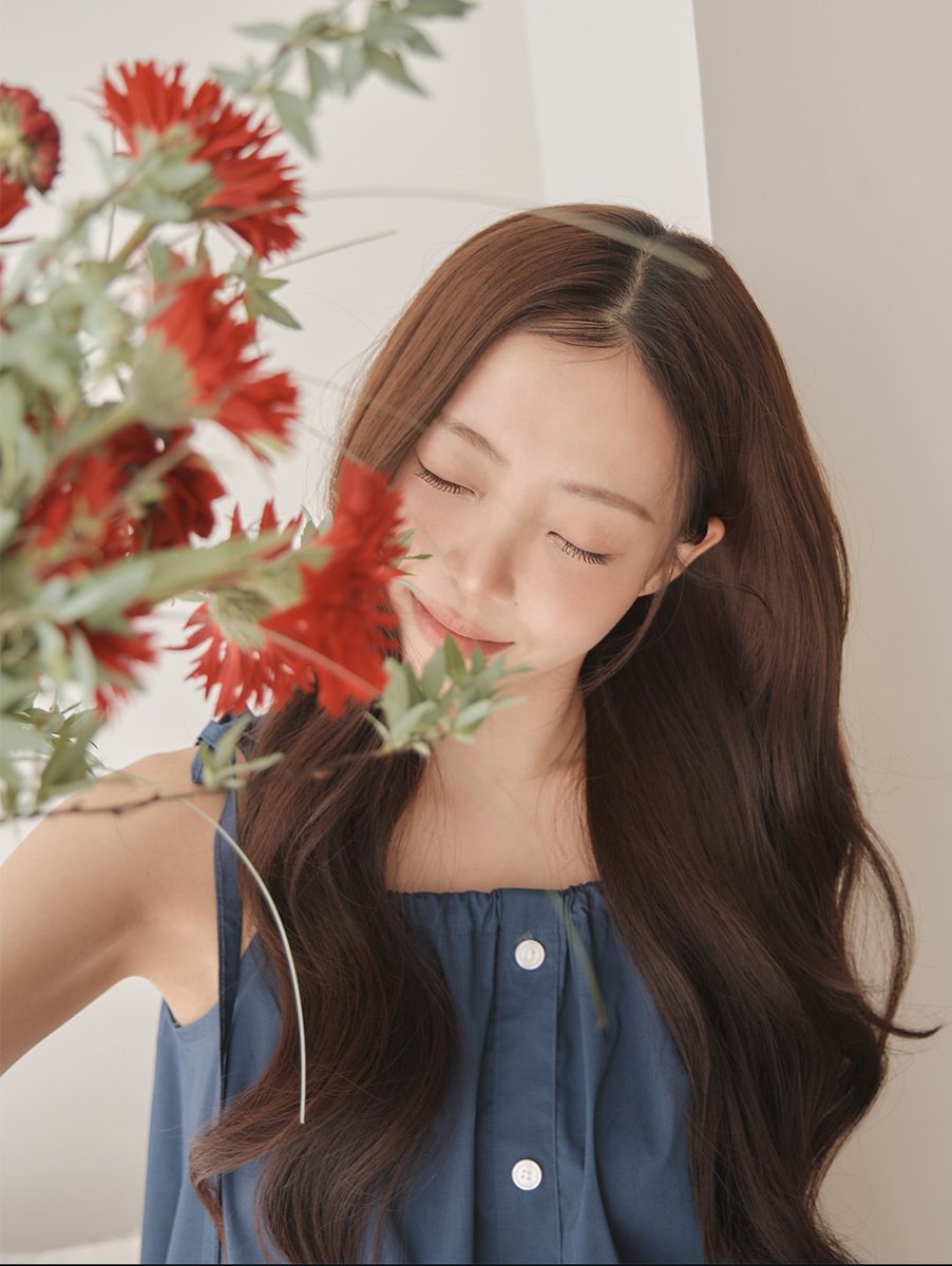 loveyourself tweet media