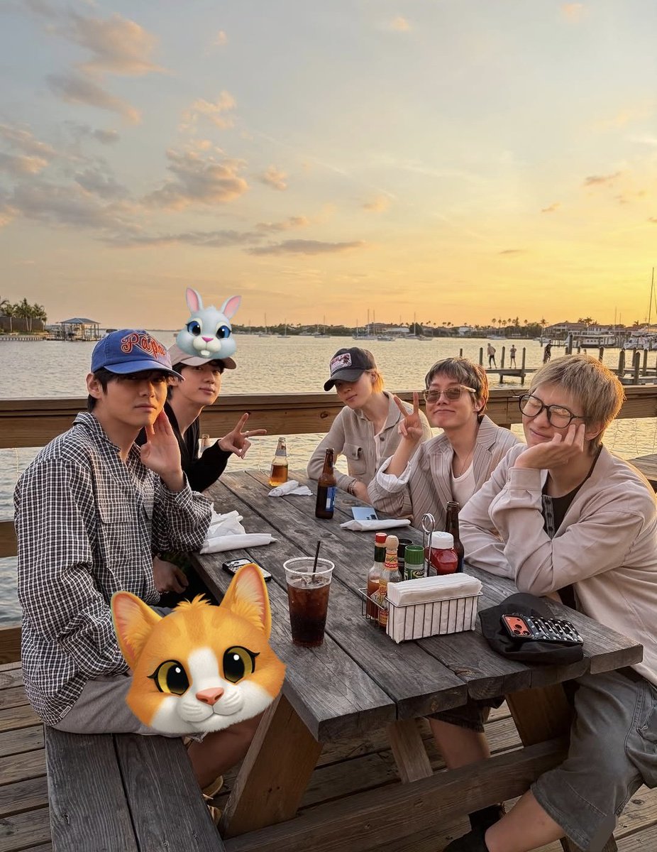 Hako⁷ 🎧 tweet media