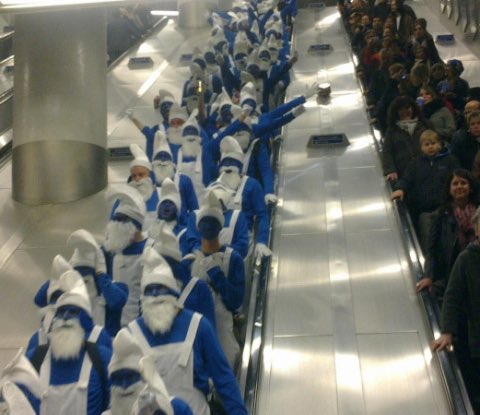 PoolsPhotos's tweet photo. Kings Cross Underground Station, May 2012. Poolie Smurfs on the way to Charlton. https://t.co/s7SZUk8DWH