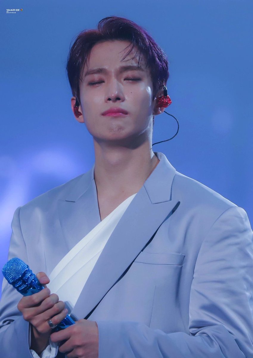 데곡🦋 tweet media