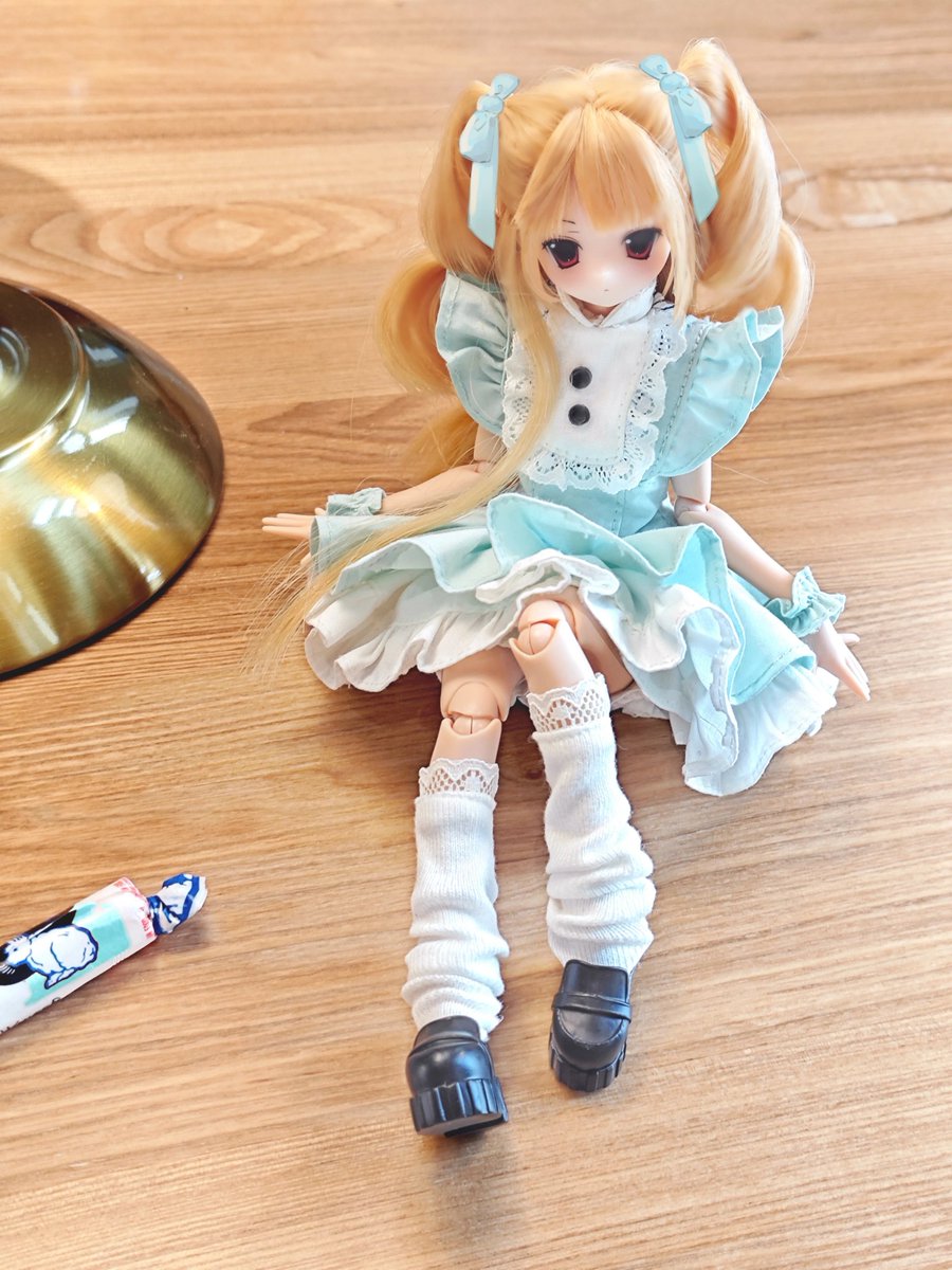 henshin_denki's tweet image. 電気街よりお届け ✨
オーナー様から素敵なお写真をいただきました！    

 休憩タイム🍬

  ⋆｡˚✩ ⋆｡˚✩ ⋆｡˚✩           
 写真：还在呼吸好了不起 様              
ありがとうございます！  
⋆｡˚✩ ⋆｡˚✩ ⋆｡˚✩                     

#ドール #ブラインドドール #BJD