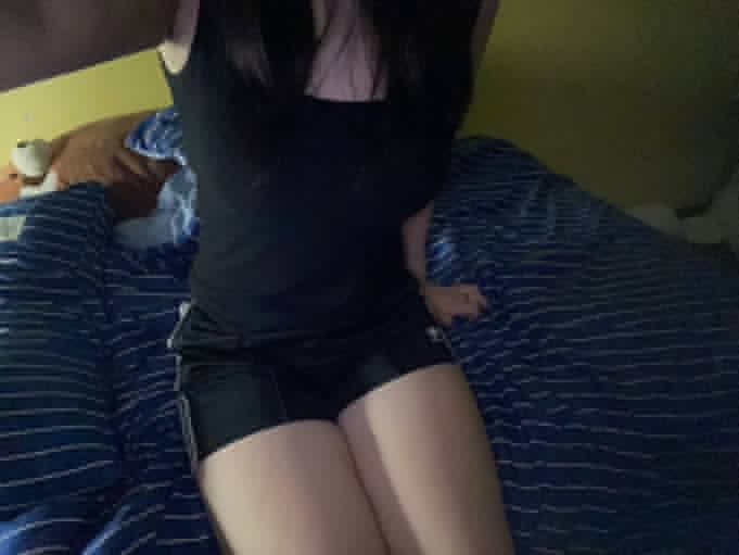 nguyễn ý nhi tweet media