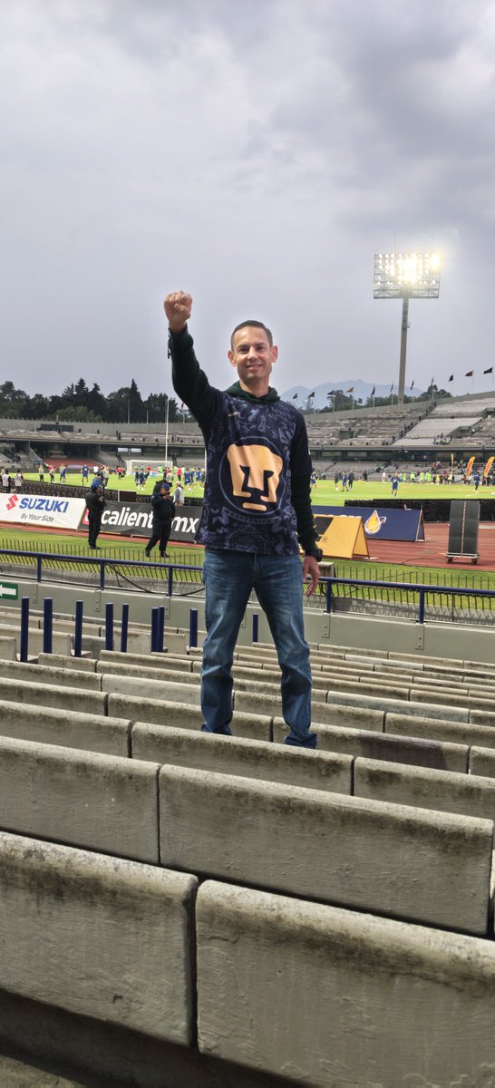 ClubdePatosfc's tweet photo. Goya !!! @ClubdePatosfc  @PumasMX  🙋🏻✊🏻🐱🦆⚽ https://t.co/07YCCWQoWH